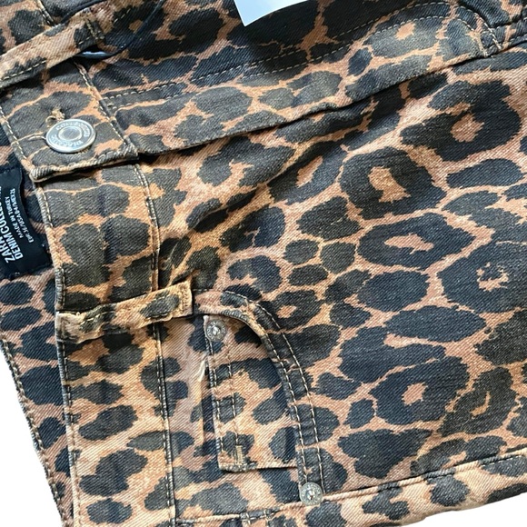 Zara Trafaluc Hi-Rise Skinny Leopard Animal Print Jeans Size 4 NWT - Picture 3 of 9